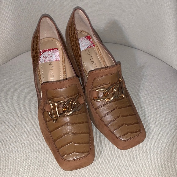 New Dillards Gibson Latimer loafer heels 6 cognac tan suede - Picture 2 of 5